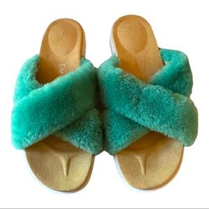 NEW Emu Australia Slippers